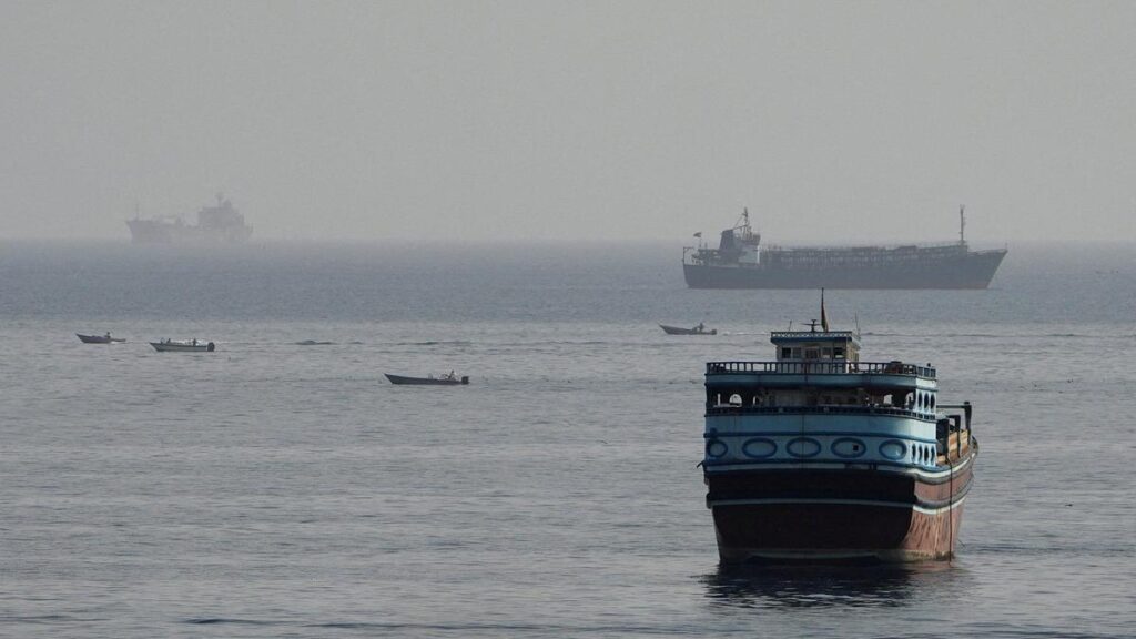 Houthi Claims Against Saudi Tankers Cut Traffic Through Key Straits