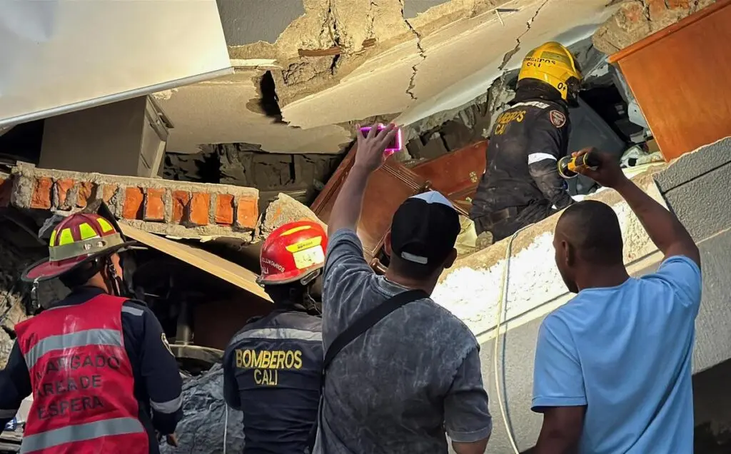 Colombia's strongest quake in century kills over 200