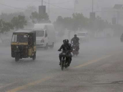 Weather Update: Uttar Pradesh, Uttarakhand, Bihar, Assam, Meghalaya to receive intense rainfall today; Check IMD’s full forecast here