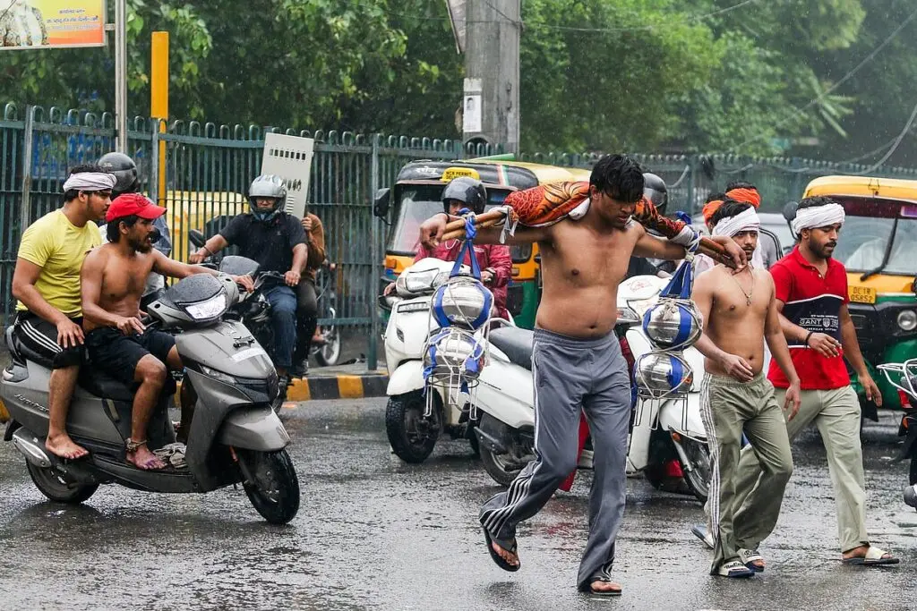 Scholar links kanwariya aggression to rising inequality and uncertainty
