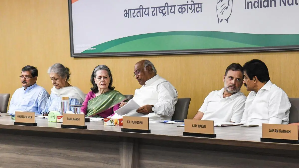 Congress plans nationwide campaigns on exam leaks, temple funds