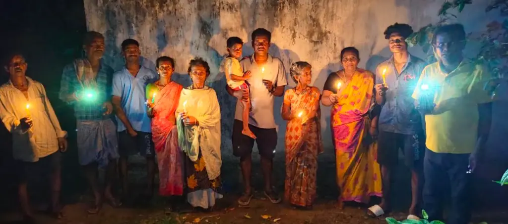 Tribal villagers in Anakapalli protest over 3-month streetlight outage