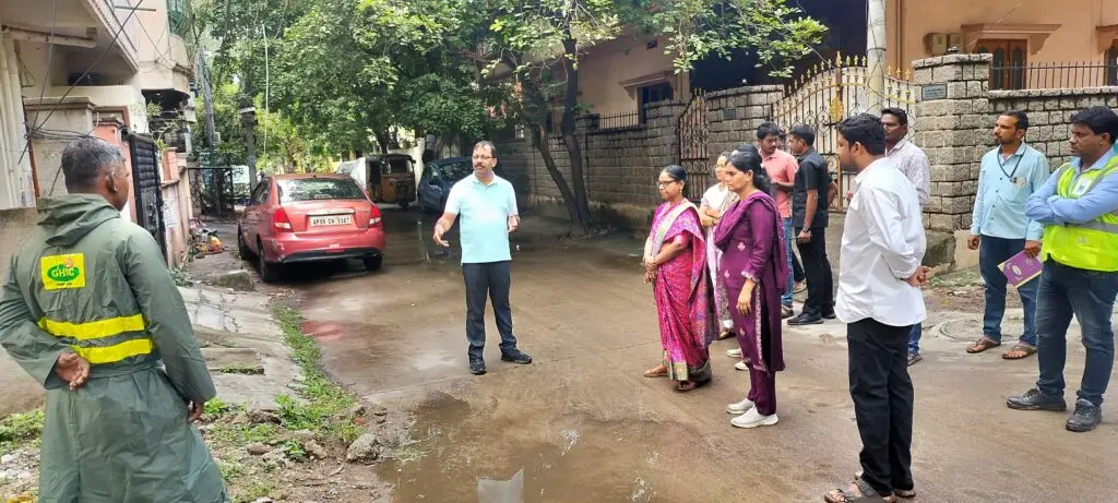 Malkajgiri Commissioner inspects Goutham Nagar sanitation