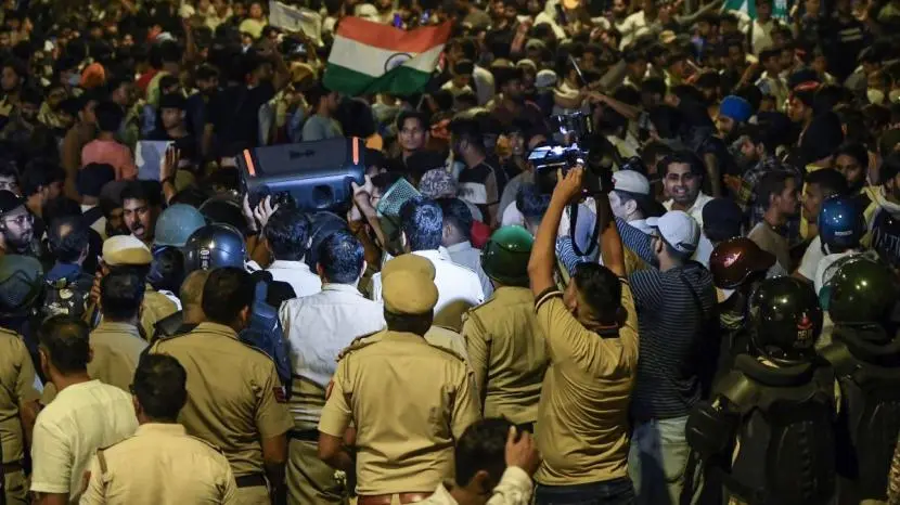 Supreme Court sets up panel to probe NEET protest police action