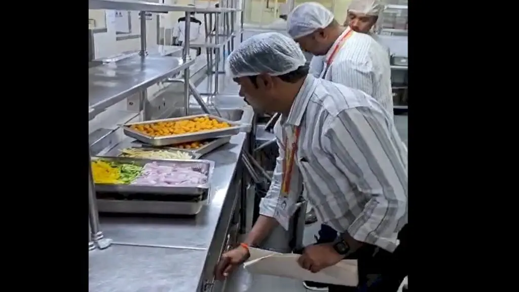 Karnataka health dept raids star hotels over food safety