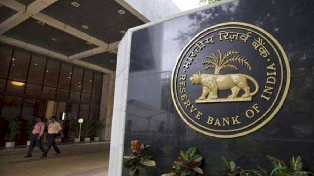 RBI bans loan recovery harassment from January 2027