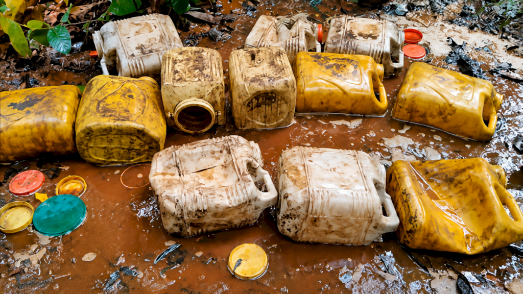 Odisha Excise seizes 2,220 litres of illicit liquor in forest raid