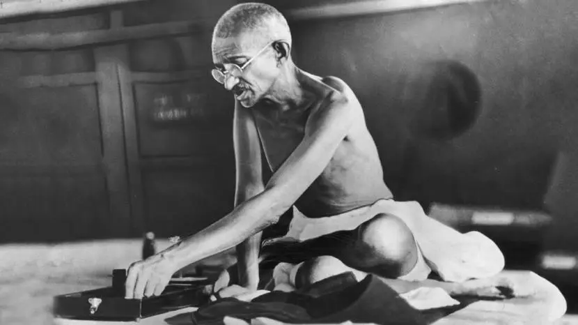 Gandhi's daily reflections sell for record Rs 16.20 crore