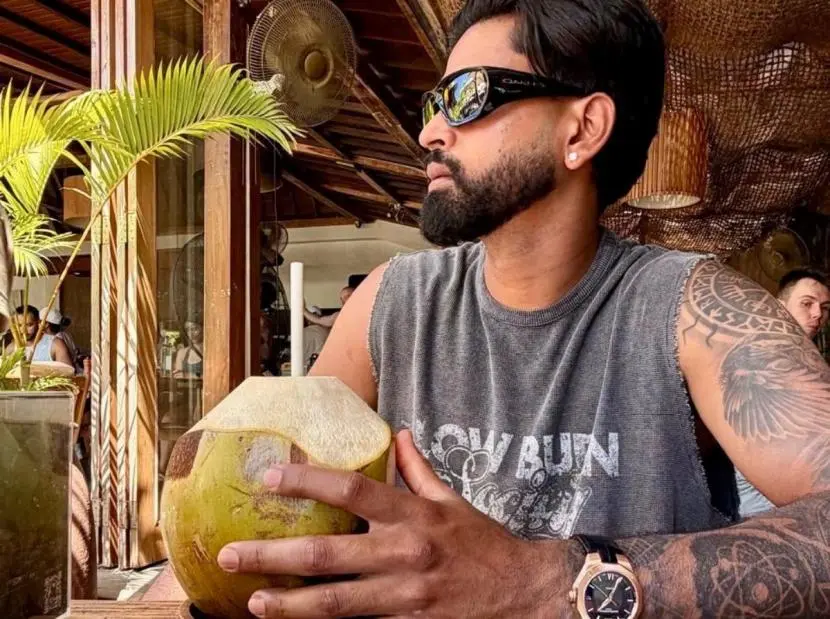 Shreyas Iyer holidays in Bali with friend Aman Khan