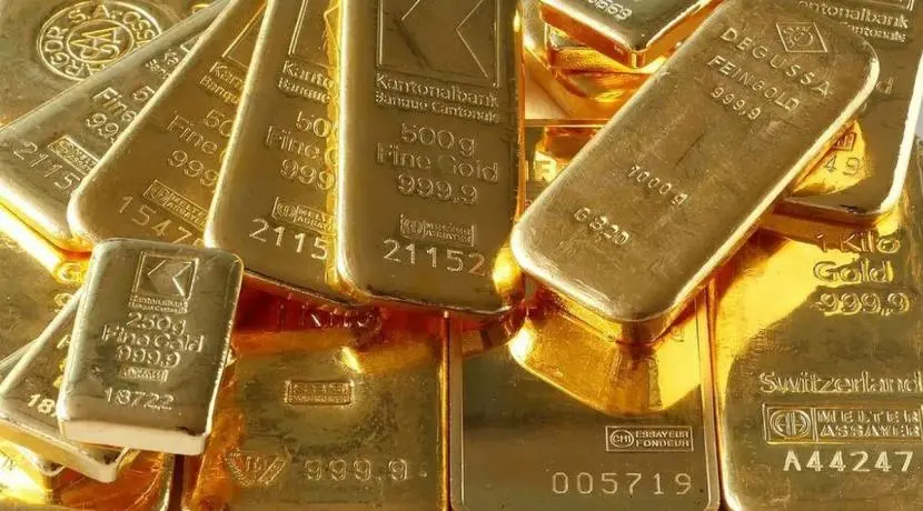 Gold futures surge 5% in week, traders eye US data