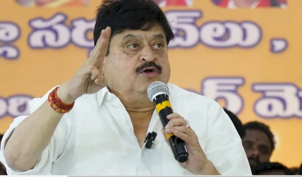 BJP to contest GHMC polls alone, says Telangana chief