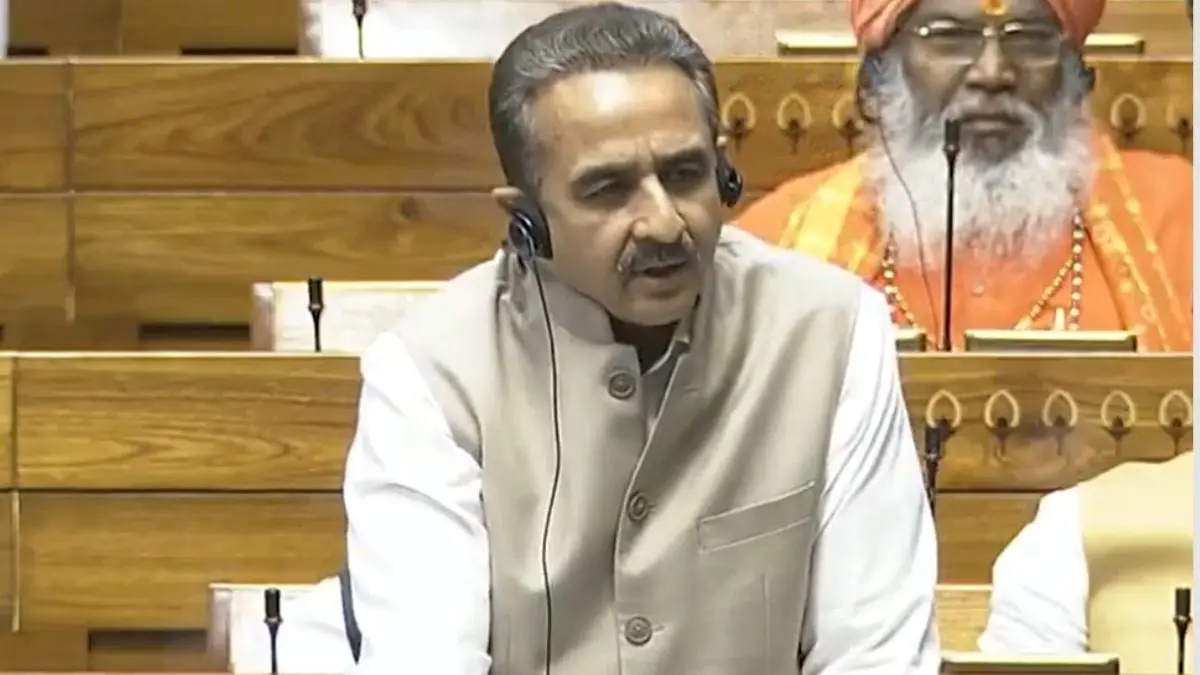India raises Canada visa delays affecting retired officials in Lok Sabha