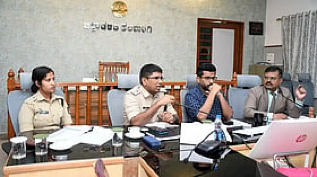 Kalaburagi DC orders action against child marriages, POCSO cases