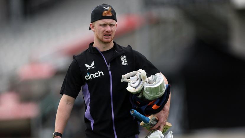 Root to captain England against Pakistan as Cox and Lawrence return