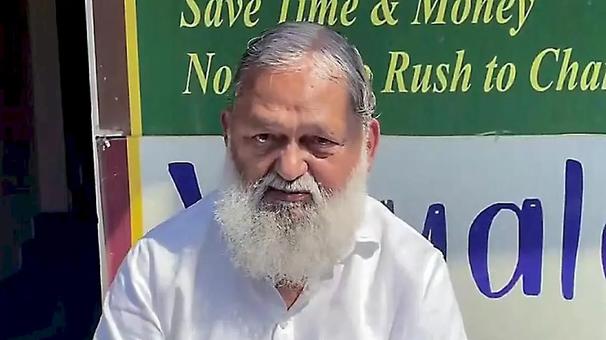 Haryana minister holds talks to avert power employees' strike