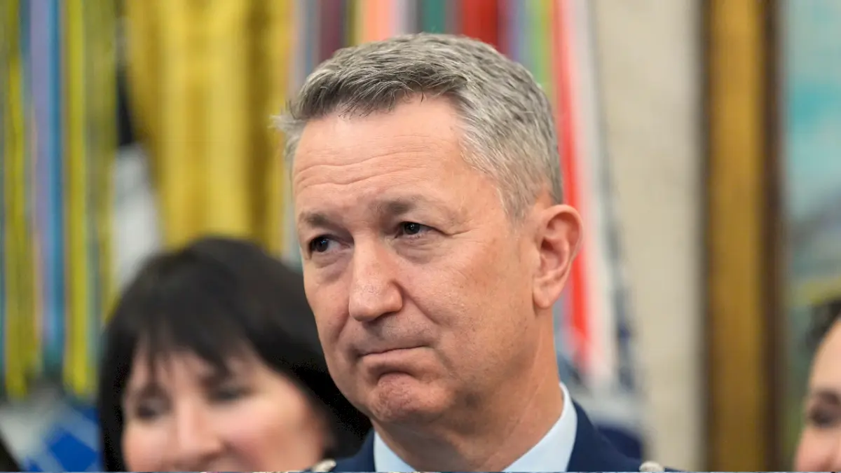 Gen. Dan Caine Seeks Iran War Off-Ramp, Advisers Told