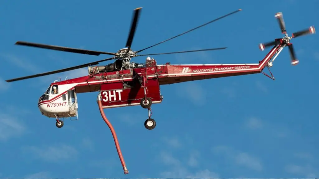 Sikorsky Skycrane crash in Utah kills two, officials say