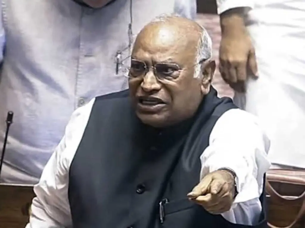 Kharge demands apology from Modi over Ram Mandir donation theft and student police action