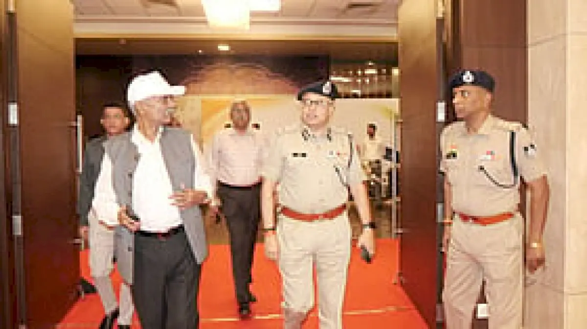 Seven states unite to fight cybercrime, narcotics at Indore meet