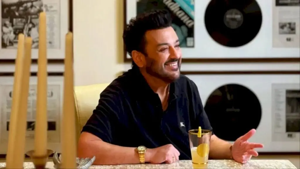 Adnan Sami says label called Lift Karadey sadak chaap