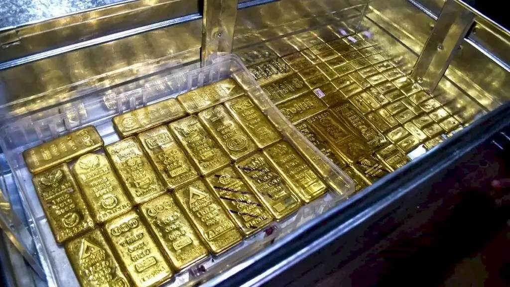 Kerala jewellers seek review of gold, silver import duty structure