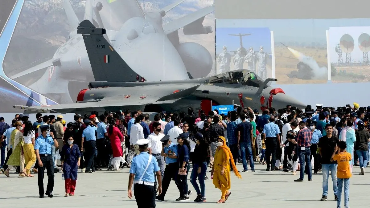 France proposes local production of 94 Rafales in Rs 3.25 lakh crore deal