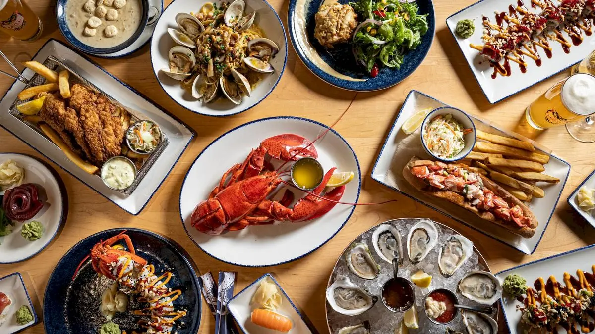 Boston food guide: Lobster rolls, clam chowder, historic eateries