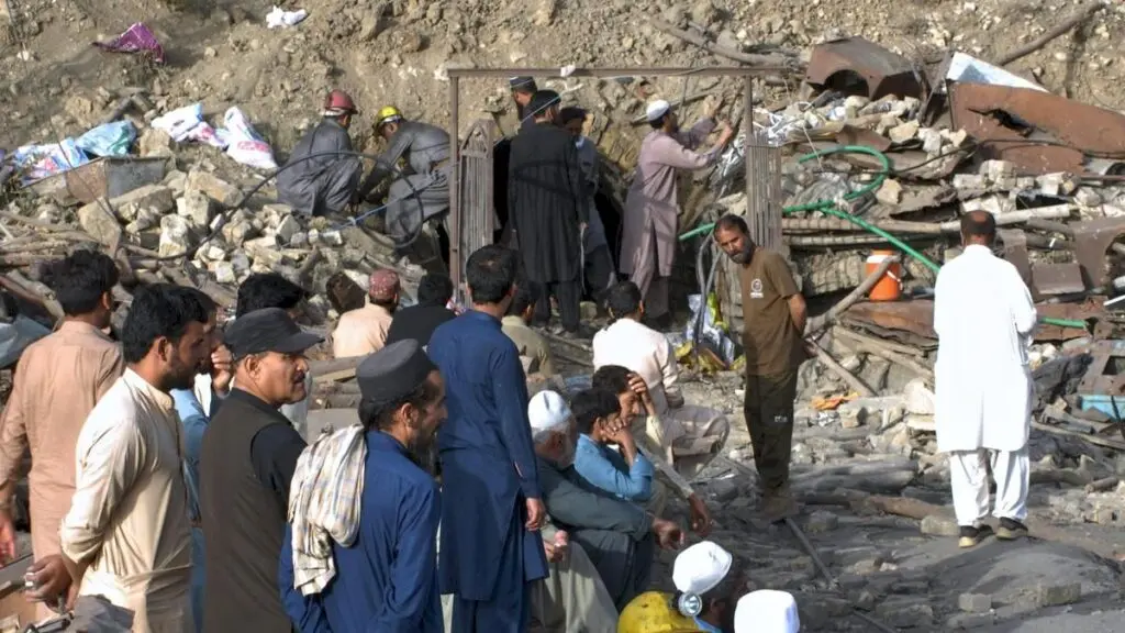 At least 34 killed in Pakistan coal mine gas blast