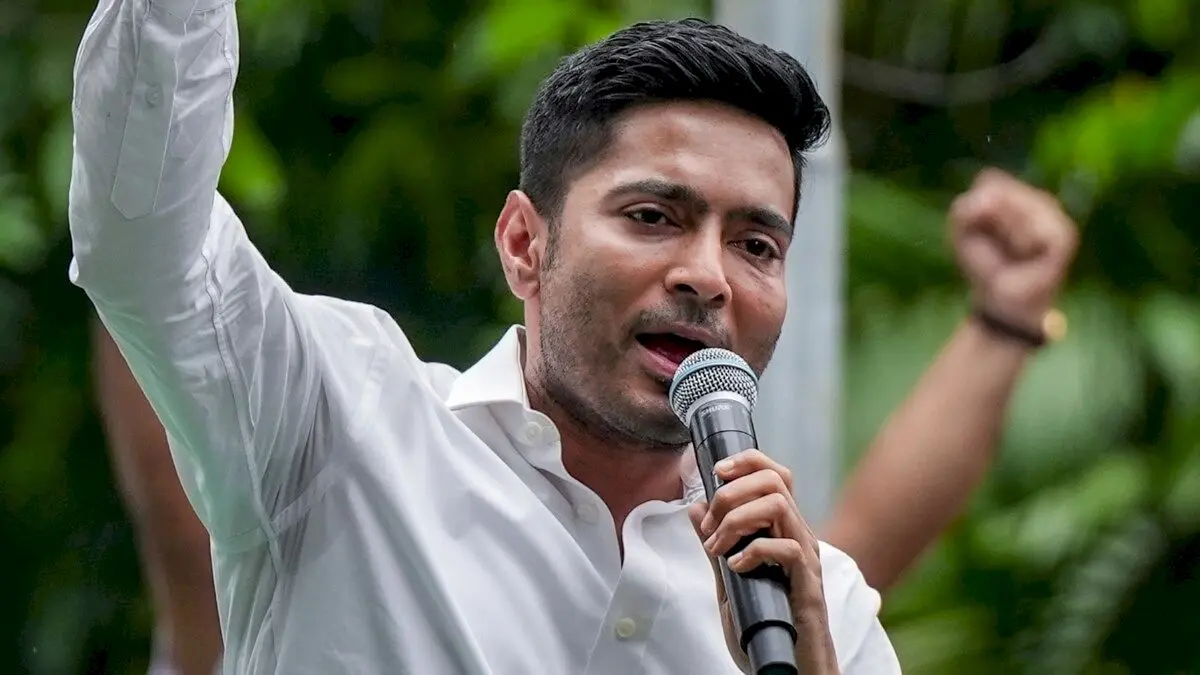 Abhishek Banerjee moves SC after HC bars foreign travel for eye treatment