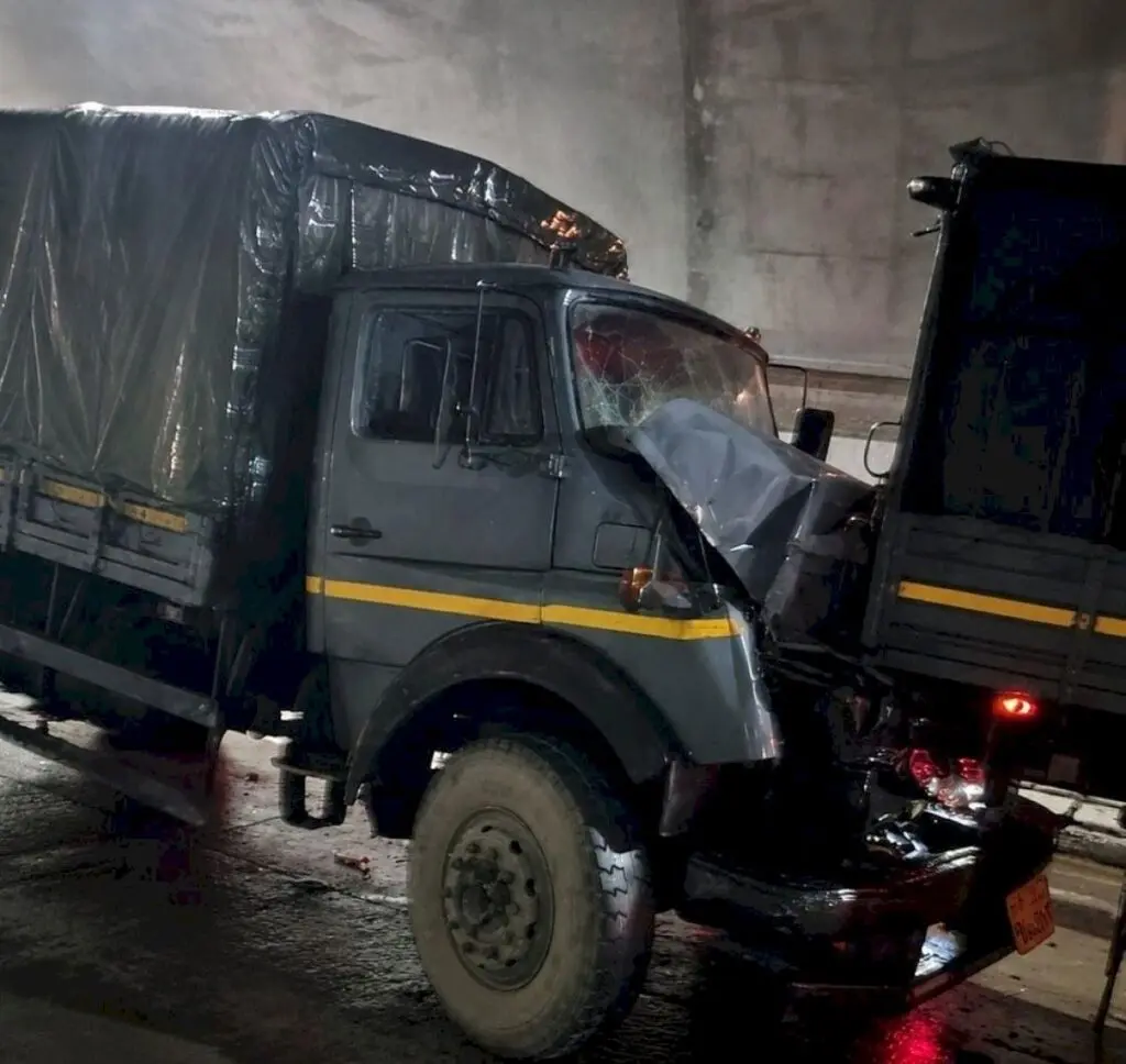 Three SSB personnel injured in tunnel crash in Ramban