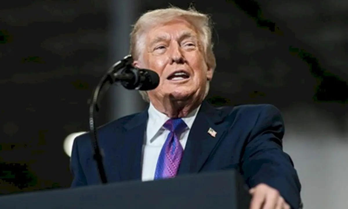 Trump launches Freedom Haulers to replace migrant truckers with veterans