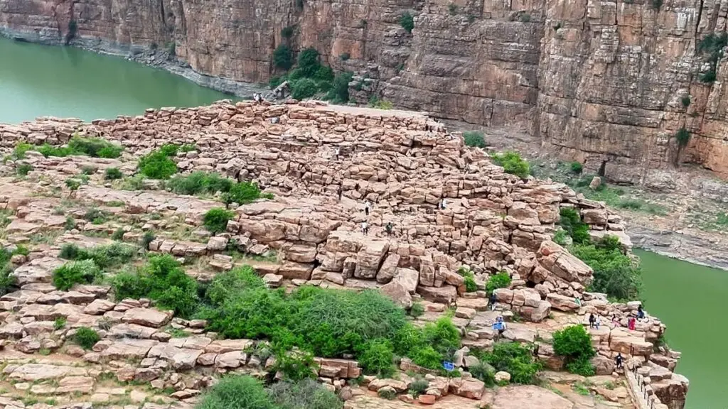 Kadapa police deploy drones at Gandikota to curb public drinking