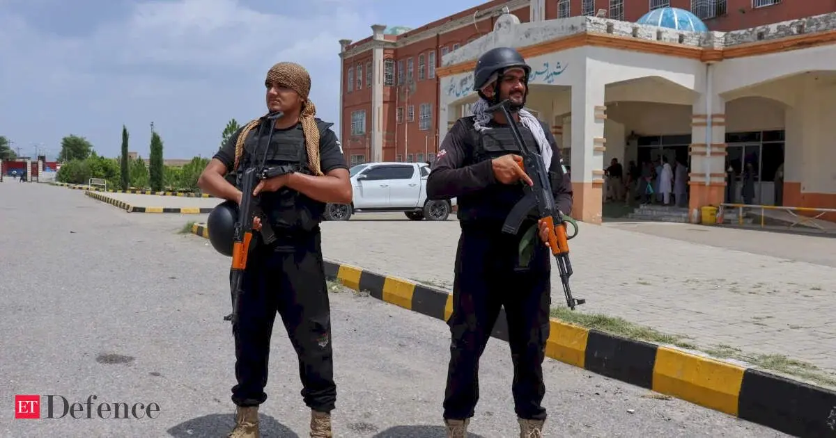 Three hurt in Pakistan quadcopter attack