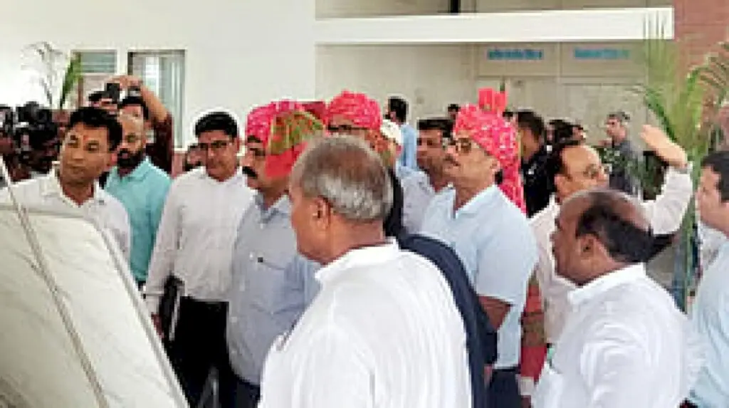 Smart pit lighting at Bhopal depot saves Rs 8.27 lakh yearly
