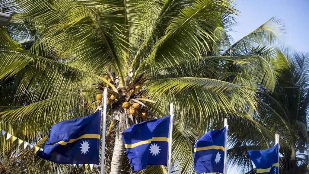 Nauru becomes Naoero, restoring traditional name