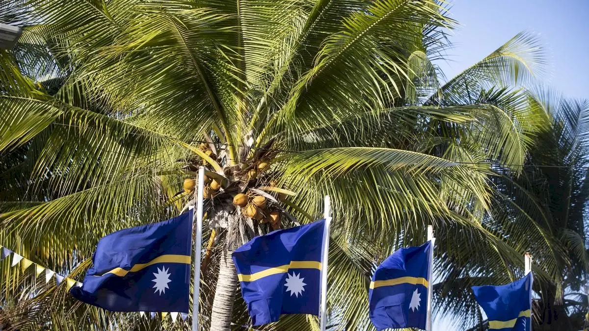 Nauru becomes Naoero, restoring traditional name