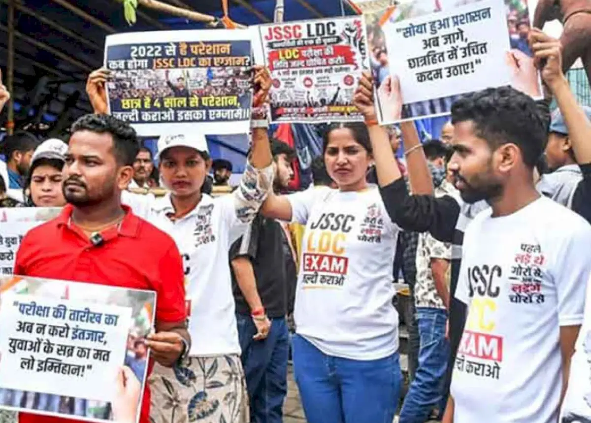 Jharkhand students continue protest despite second round of talks