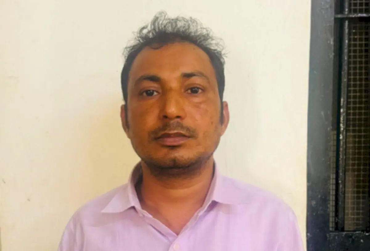 Fake doctor arrested in Gujarat, 31 medicine brands seized