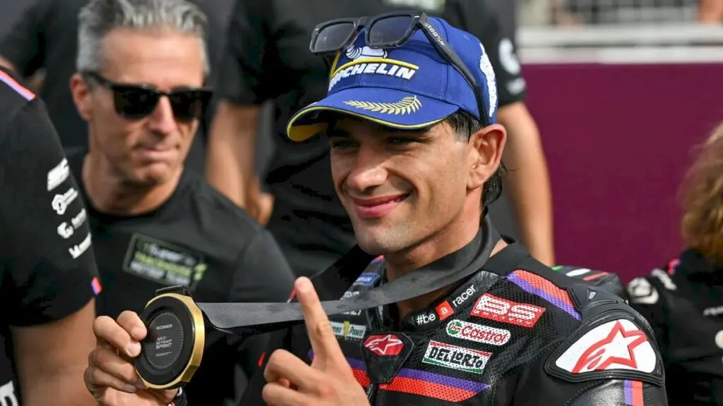 Martin wins British GP sprint, extends MotoGP lead