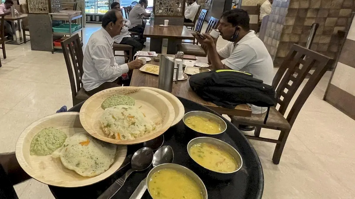 Karnataka health teams inspect Bengaluru hotels, seize 76 kg meat