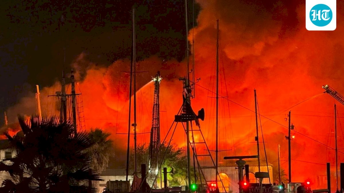 galveston-fire-update:-massive-blaze-at-wharf-road;-scary-videos-emerge-as-katie’s-seafood-house-issues-clarification