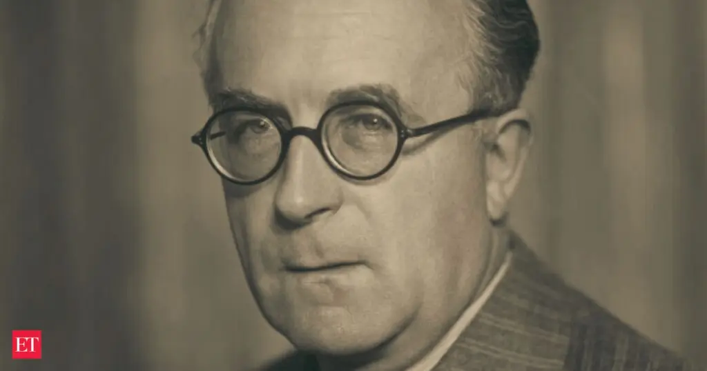 Sir Cyril Radcliffe drew the India-Pakistan border in five weeks