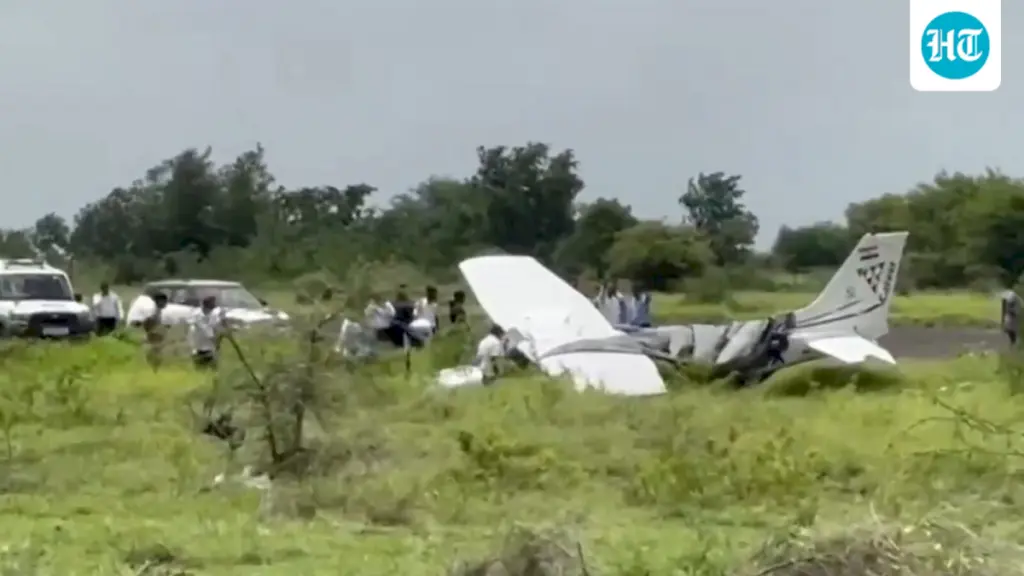 Trainer aircraft crashes near Baramati airstrip, no casualties