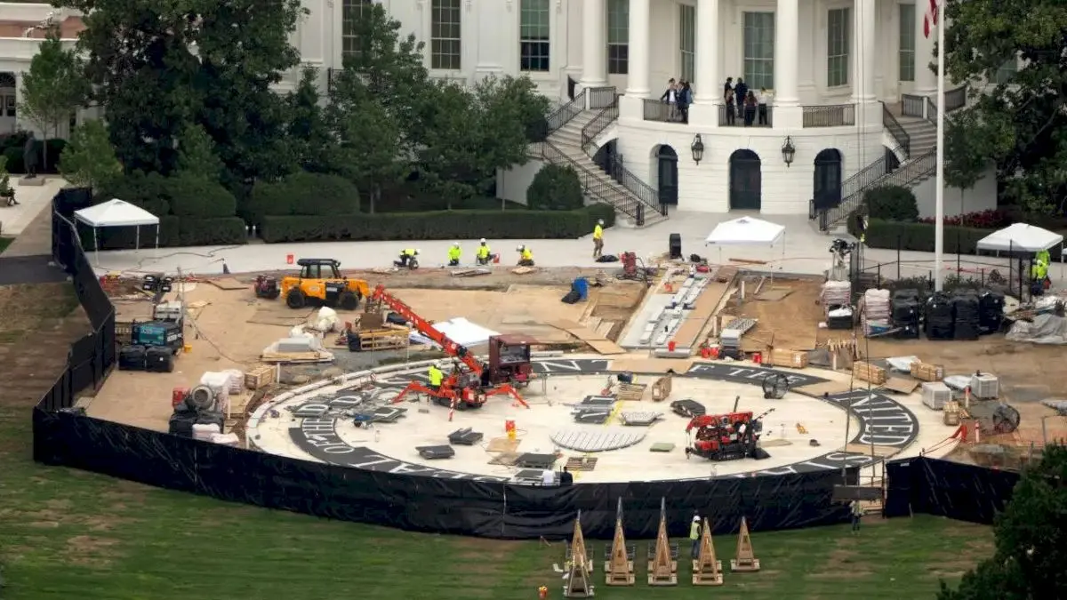 Trump orders White House helipad rebuilt over slight slope