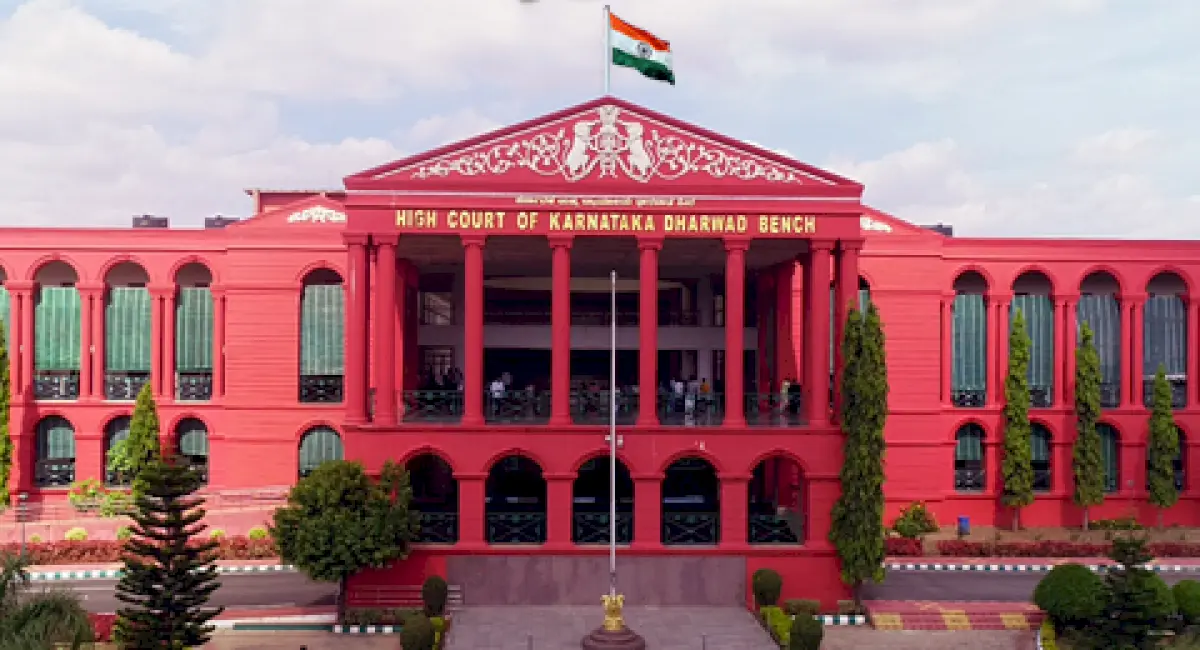 Six additional judges sworn in at Karnataka High Court