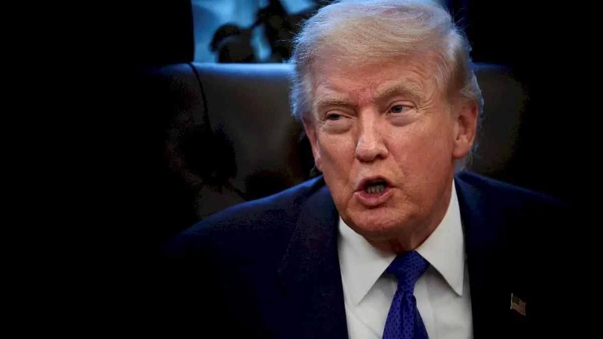 Trump opts for economic pressure on Iran, not strikes
