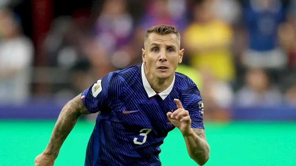 Lucas Digne returns to PSG after 11 years, signs until 2029