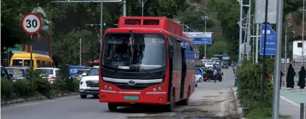 Jammu and Kashmir residents demand restoration of Smart City bus service to Manigam