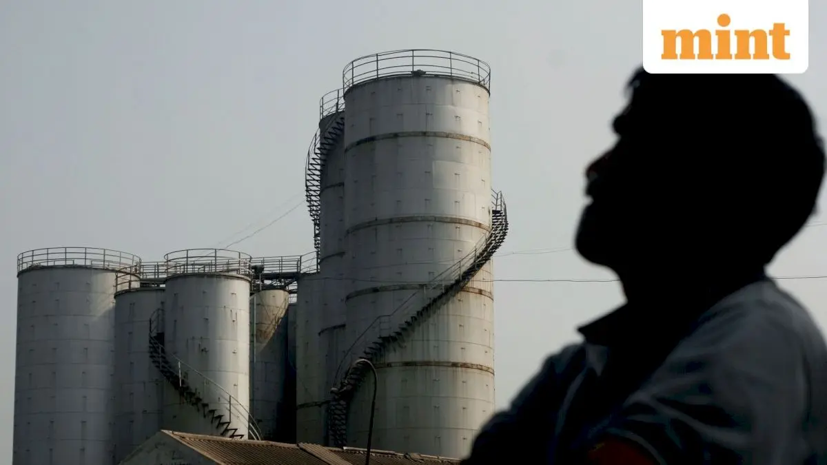 US sanctions law could raise India's crude oil import costs