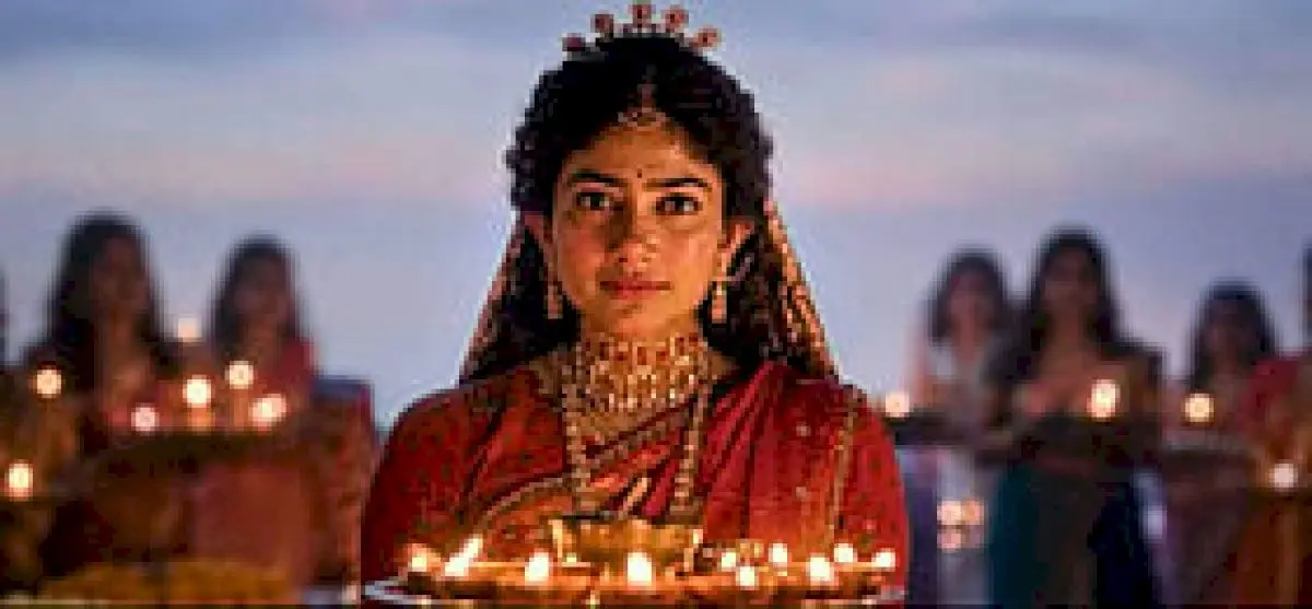 Fashion experts divided over Ramayana trailer's modern aesthetics